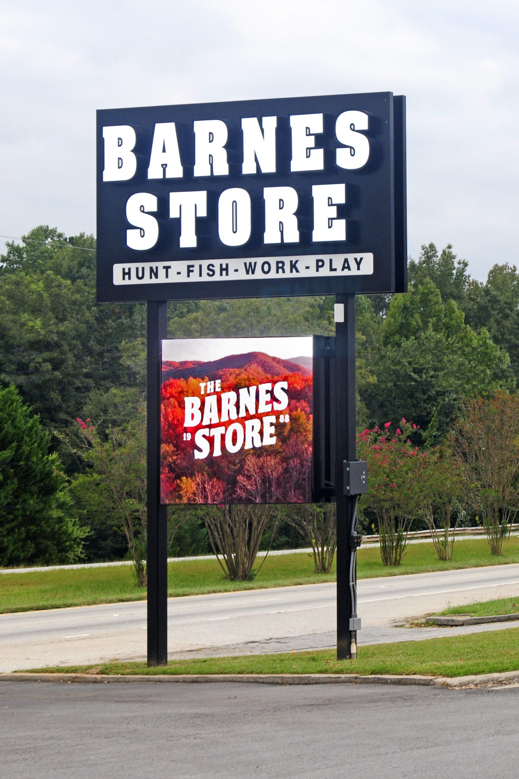 Barnes Store